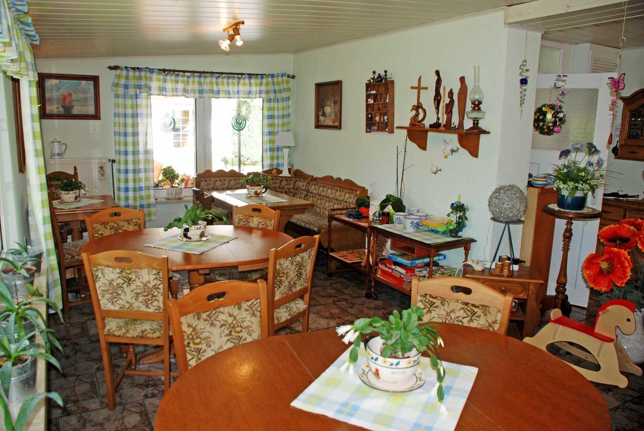 Ferienwohnungen An Der Hagenschen Middelhagen Buitenkant foto